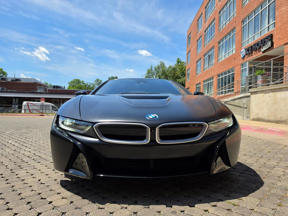 2017 BMW i8 - Image 6 of 31