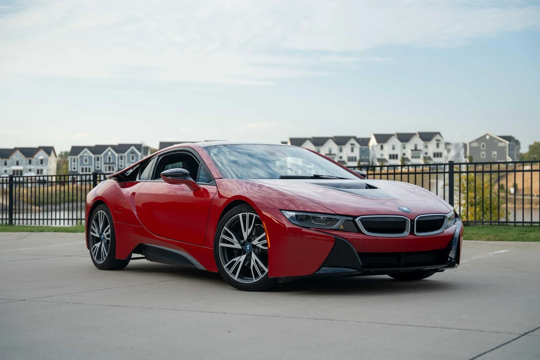 2017 BMW i8 - Image 25 of 31