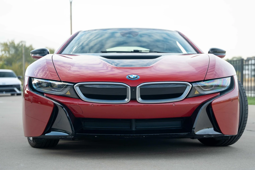 2017 BMW i8 - Image 6 of 31