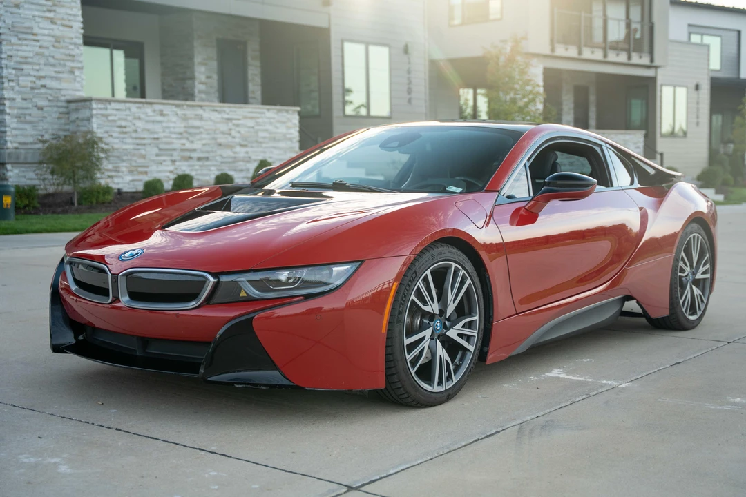2017 BMW i8 - Image 9 of 31