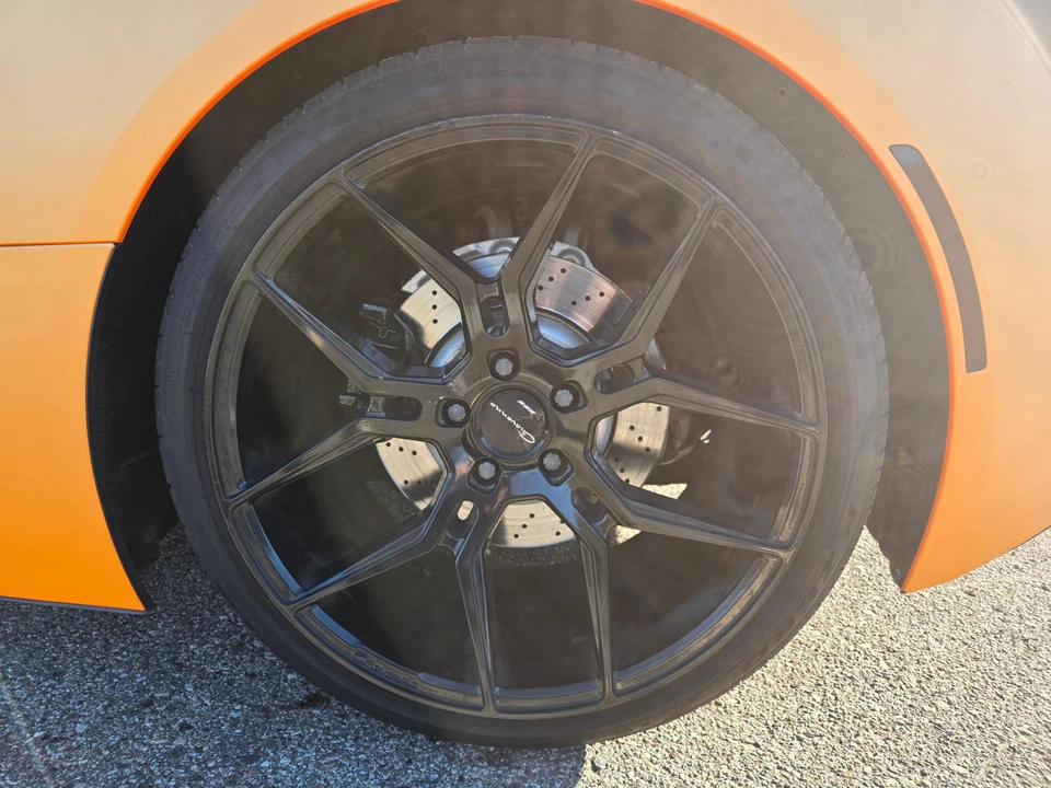 2017 BMW i8 - Image 28 of 31