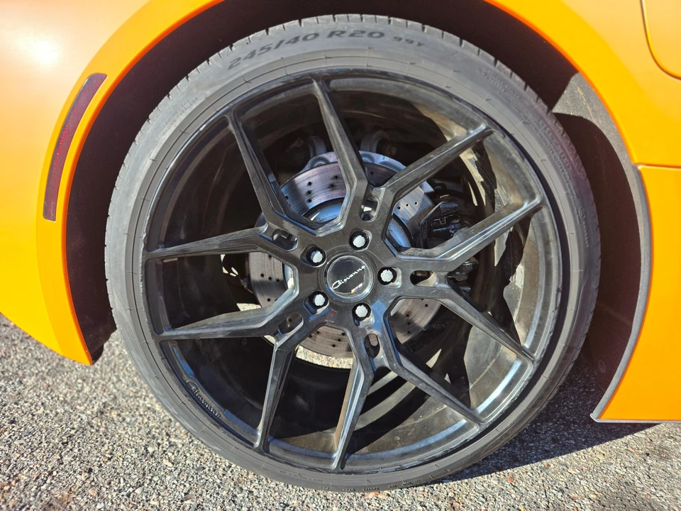 2017 BMW i8 - Image 29 of 31