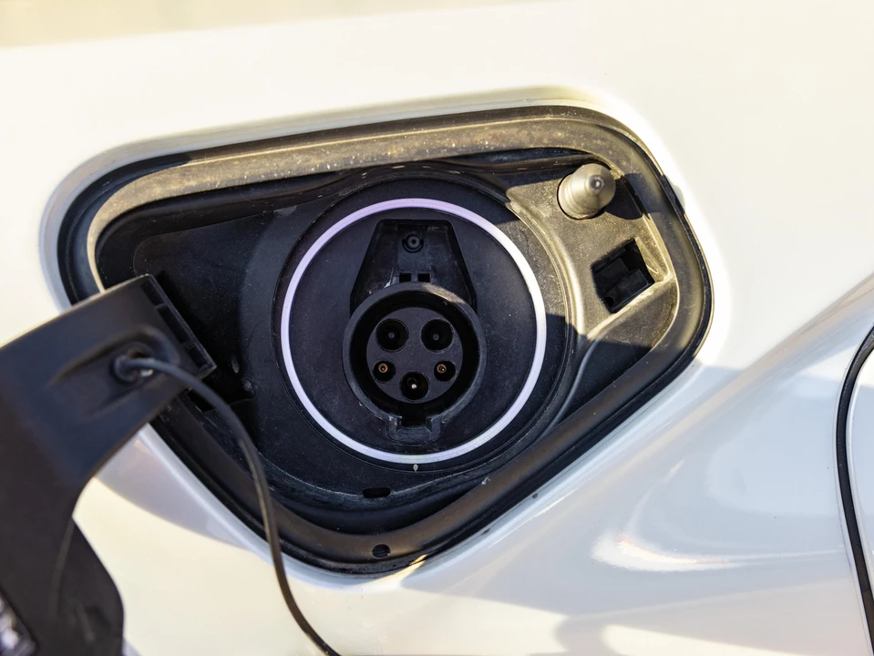 2017 BMW i8 - Image 22 of 31