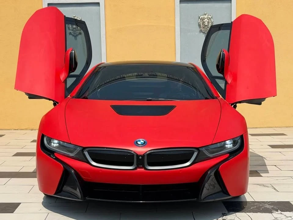2017 BMW i8 - Image 3 of 20