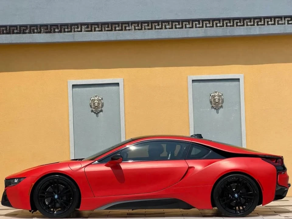2017 BMW i8 - Image 16 of 20