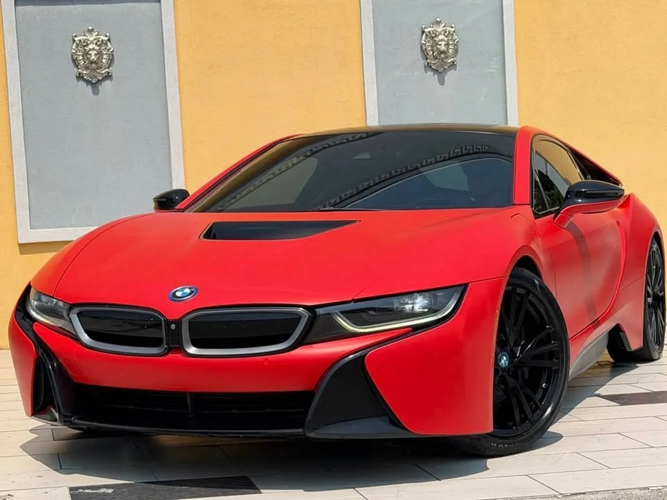 2017 BMW i8 - Image 11 of 20