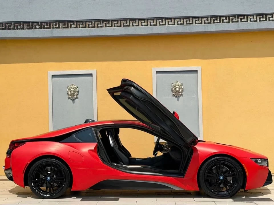 2017 BMW i8 - Image 7 of 20