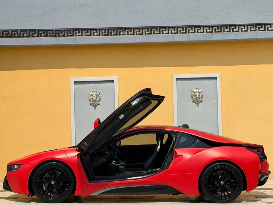 2017 BMW i8 - Image 8 of 20