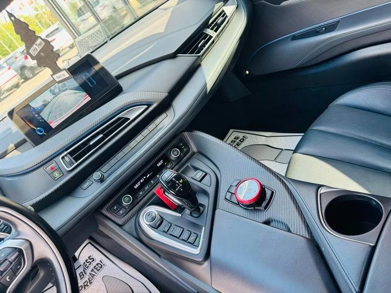 2017 BMW i8 - Image 18 of 18