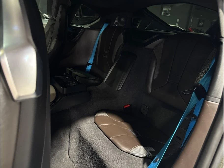 2017 BMW i8 - Image 8 of 20