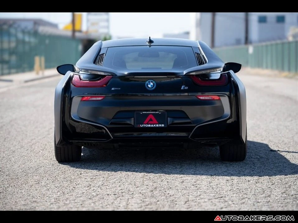 2017 BMW i8 - Image 5 of 20