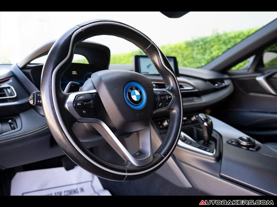 2017 BMW i8 - Image 13 of 20