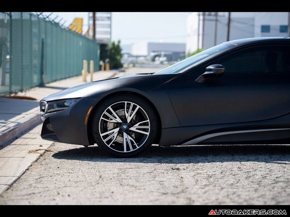 2017 BMW i8 - Image 12 of 20