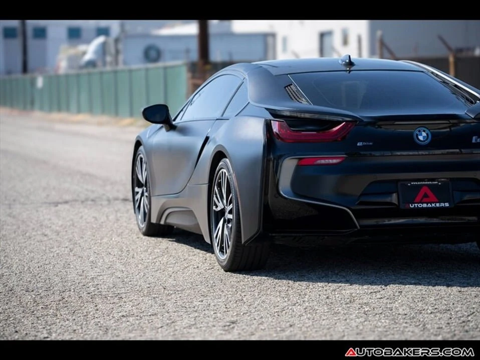 2017 BMW i8 - Image 9 of 20