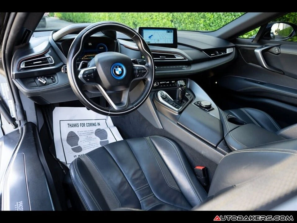 2017 BMW i8 - Image 14 of 20