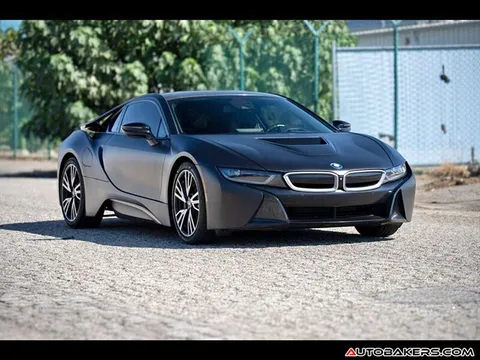 2017 BMW i8