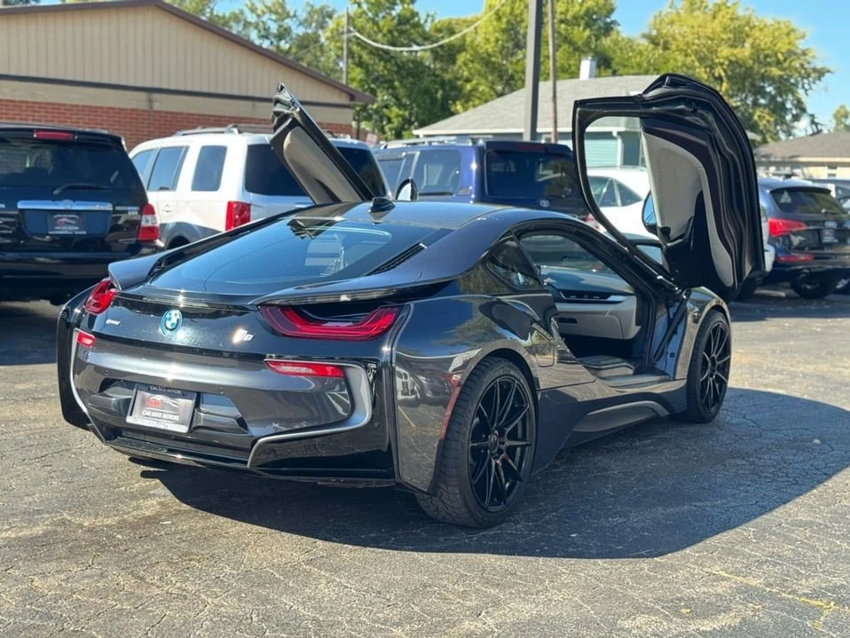 2017 BMW i8 - Image 5 of 20