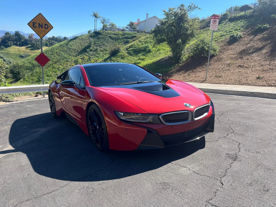2017 BMW i8 - Image 10 of 29