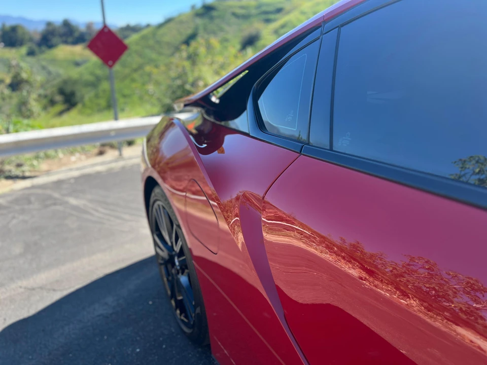 2017 BMW i8 - Image 18 of 29