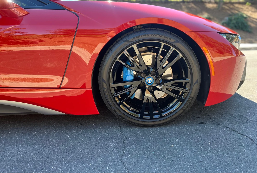 2017 BMW i8 - Image 22 of 29
