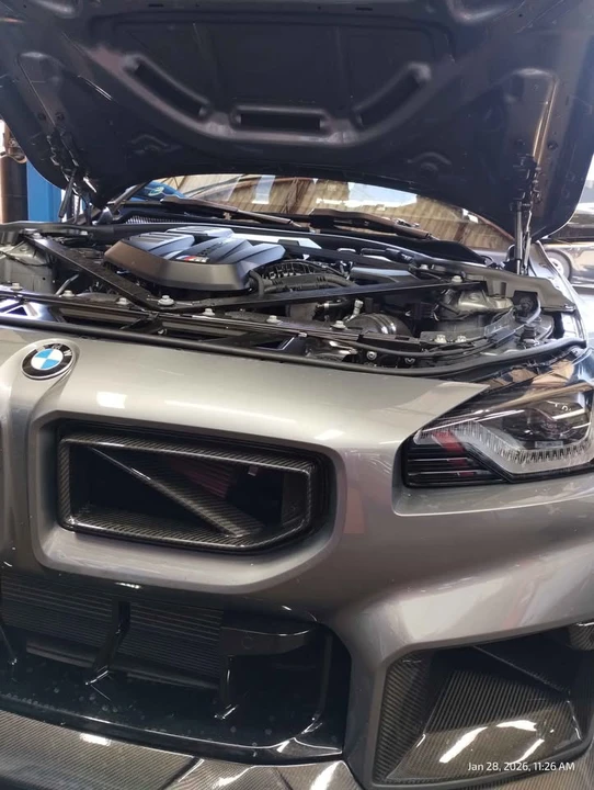 2017 BMW i8 - Image 5 of 14