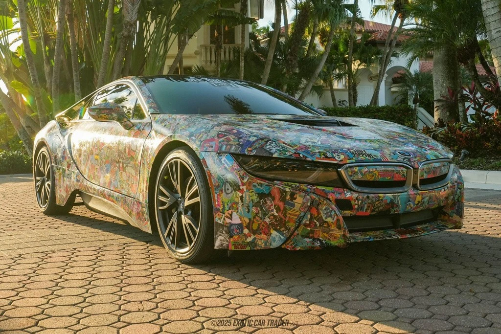 2017 BMW i8 - Image 11 of 12