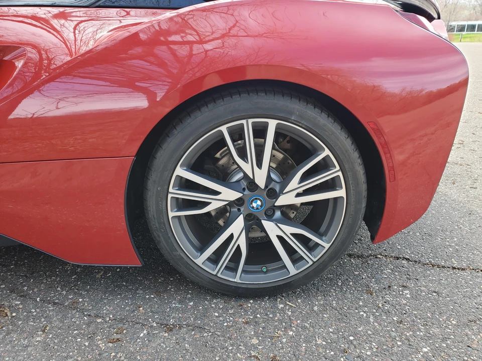 2017 BMW i8 - Image 31 of 31