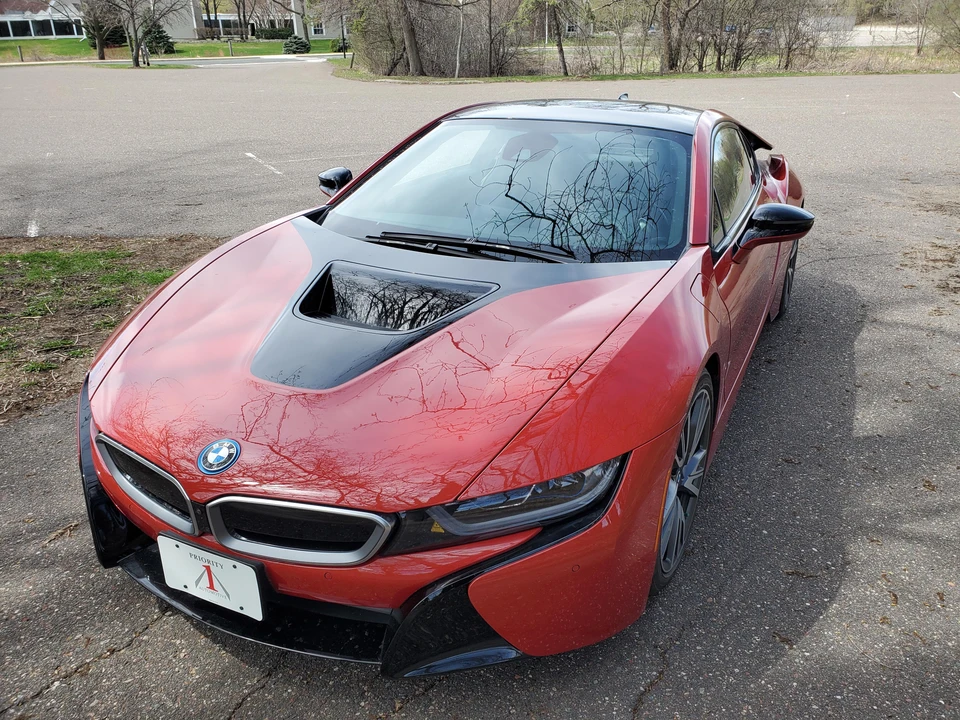 2017 BMW i8 - Image 9 of 31