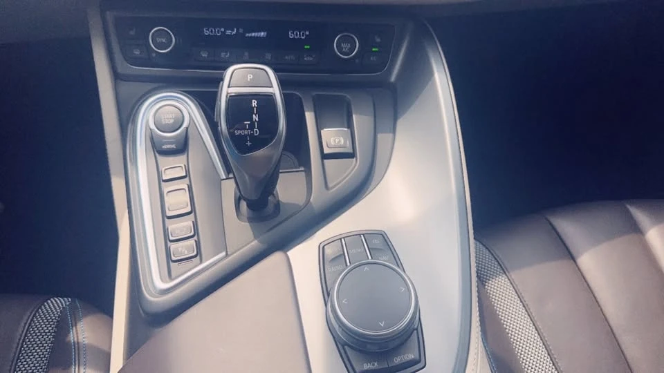 2017 BMW i8 - Image 18 of 20