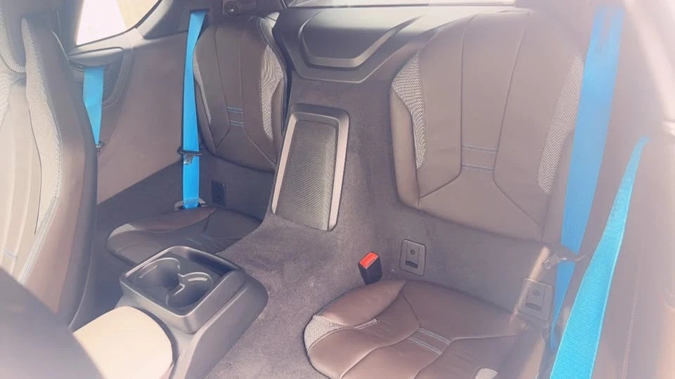 2017 BMW i8 - Image 13 of 20