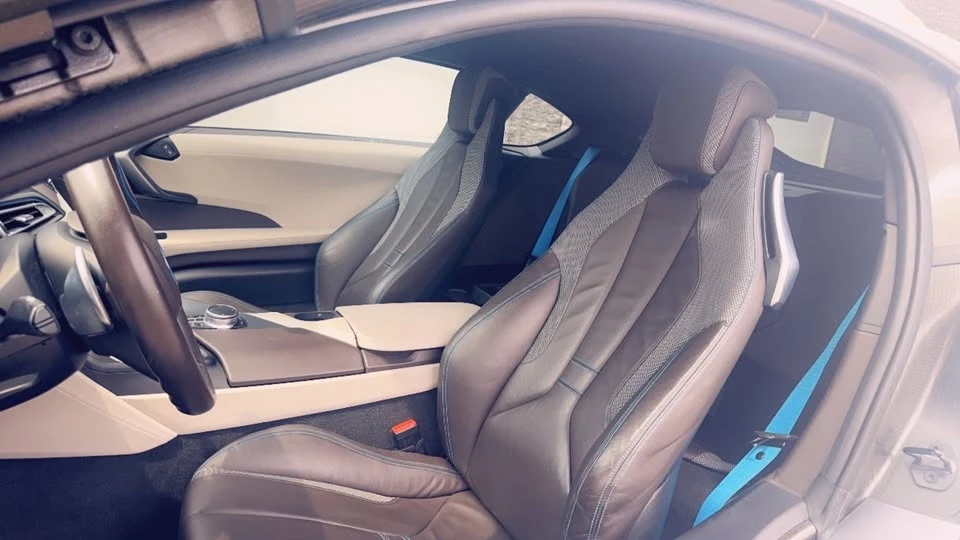2017 BMW i8 - Image 12 of 20