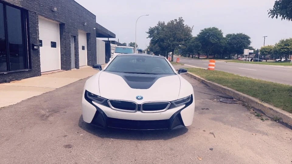 2017 BMW i8 - Image 2 of 20