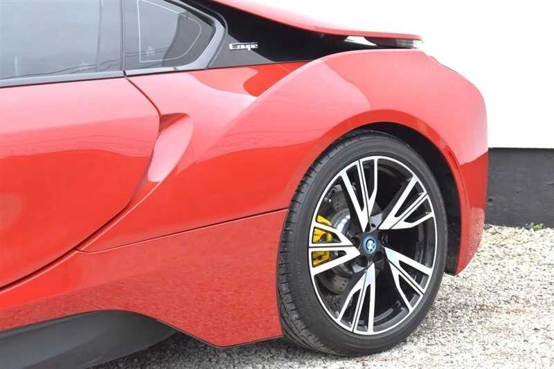 2017 BMW i8 - Image 14 of 20