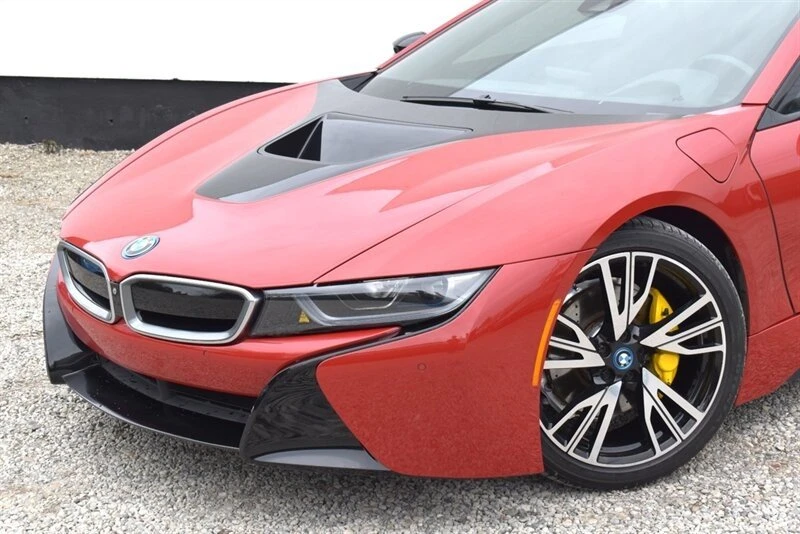 2017 BMW i8 - Image 11 of 20