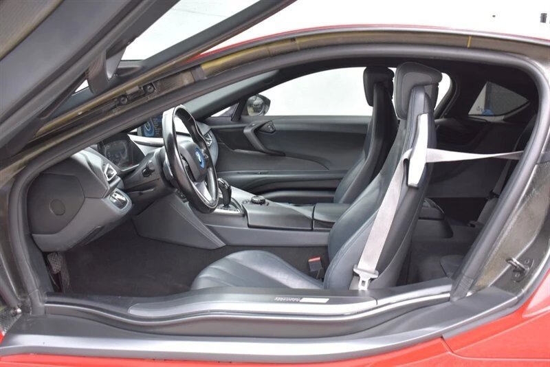 2017 BMW i8 - Image 20 of 20