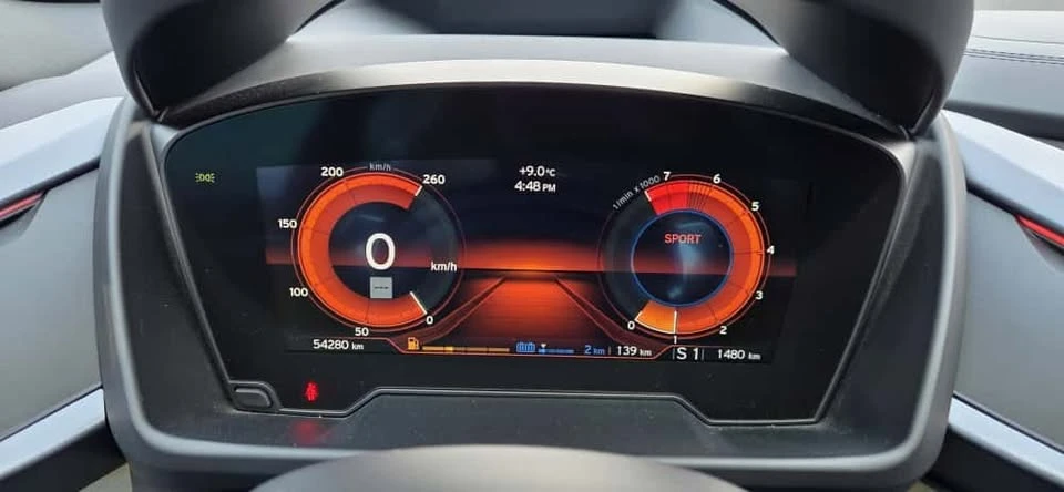 2017 BMW i8 - Image 8 of 8