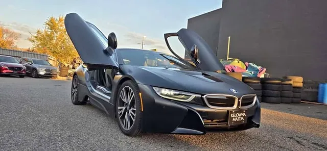2017 BMW i8 i8