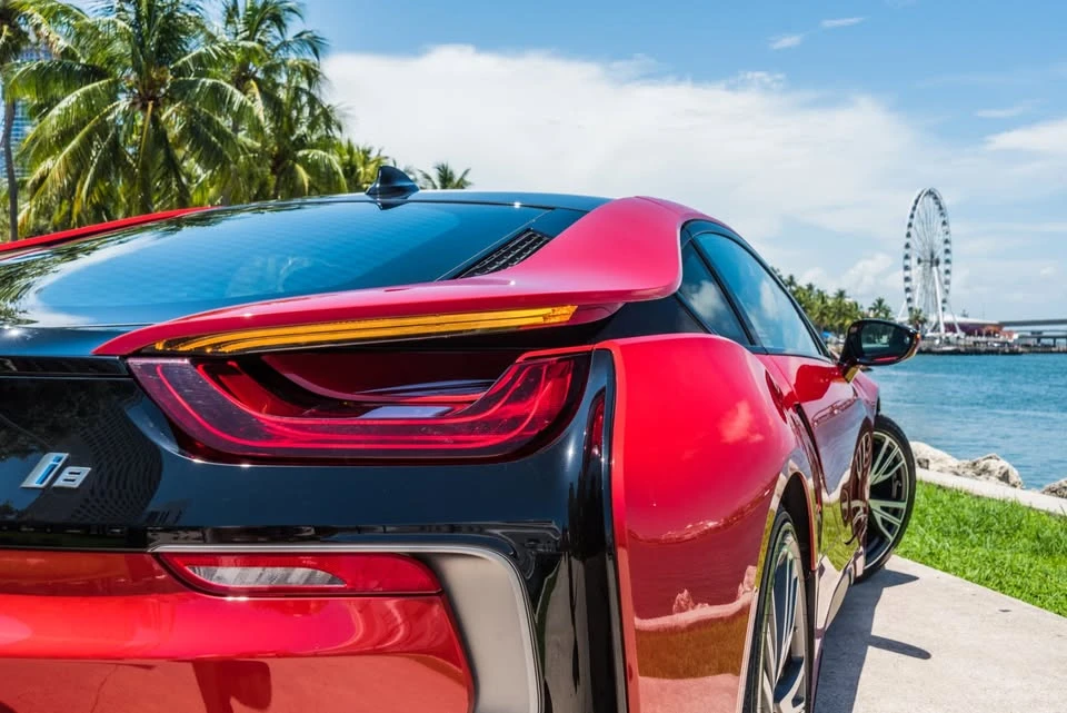 2017 BMW i8 - Image 17 of 20