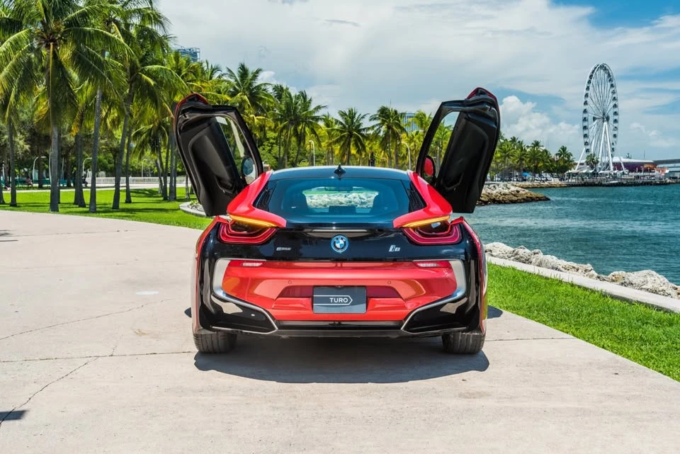 2017 BMW i8 - Image 19 of 20