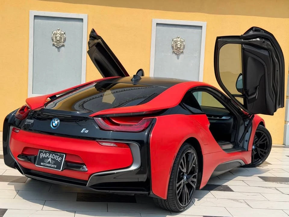 2017 BMW i8 - Image 17 of 19