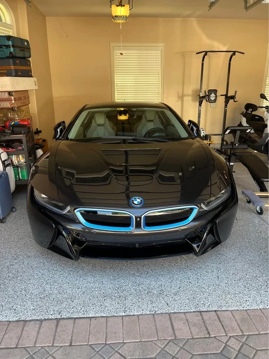 2017 BMW i8 - Image 12 of 12