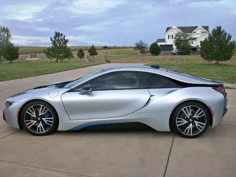 2017 BMW i8 i8