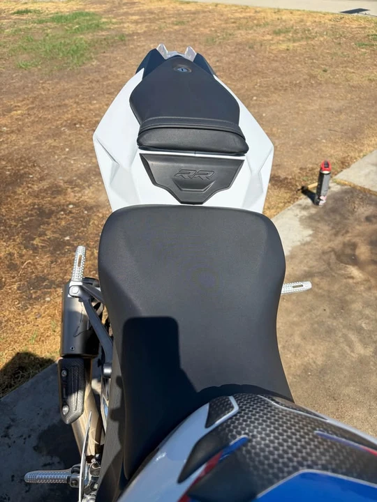 2017 BMW S1000 - Image 8 of 11