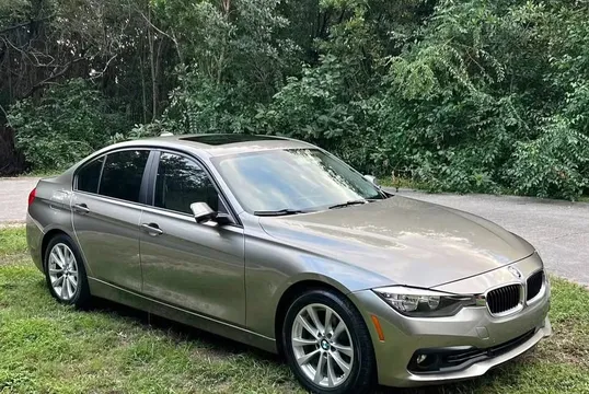 2017 BMW 3 Series 320i
