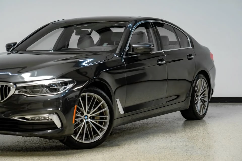 2017 BMW 5 Series - Image 8 of 19