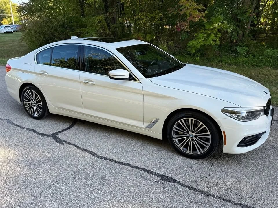 2017 BMW 5 Series - Image 10 of 20