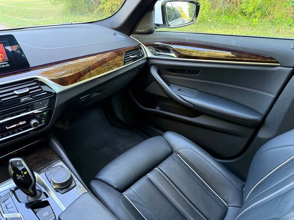 2017 BMW 5 Series - Image 17 of 20