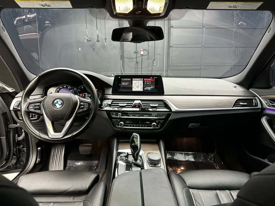 2017 BMW G30 5 Series Sedan - Image 16 of 19