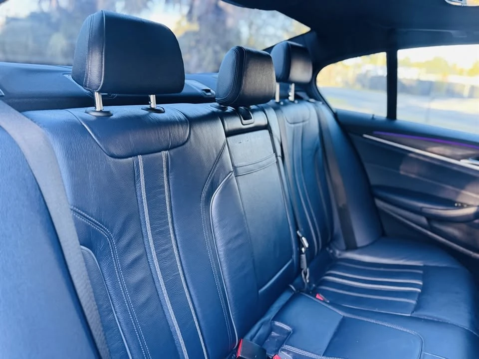 2017 BMW 5 Series - Image 11 of 19
