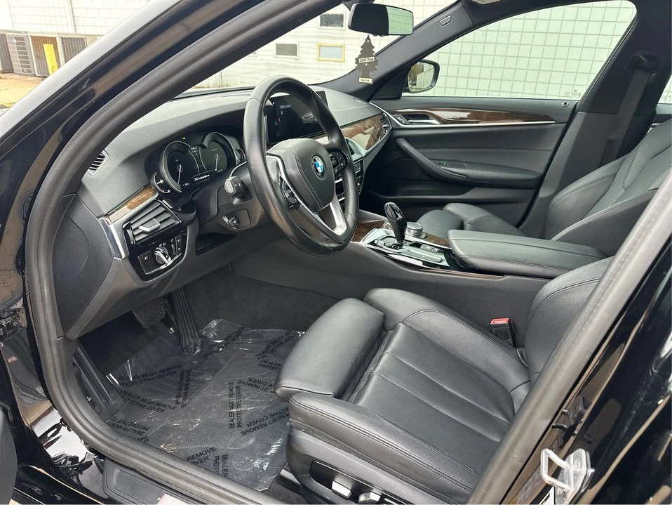 2017 BMW 5 Series - Image 9 of 20